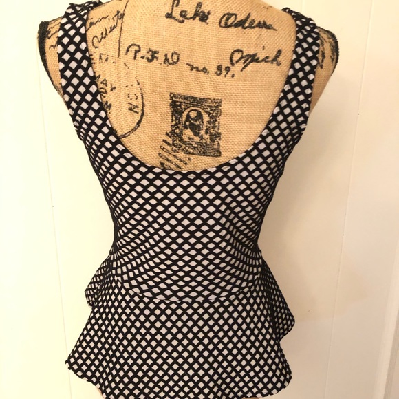 LG Bebe Peplum Top - Picture 4 of 7